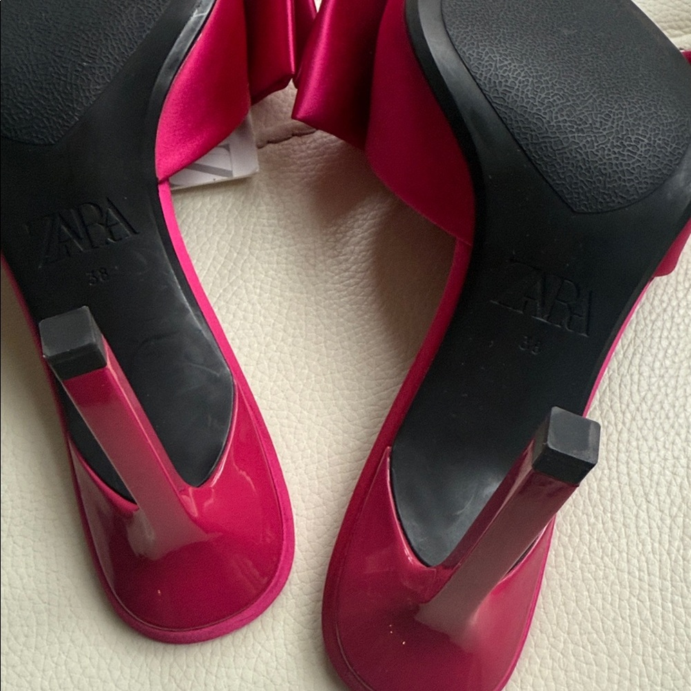 Zara Fuchsia Satin Bow Heels‎ - Picture 9 of 12